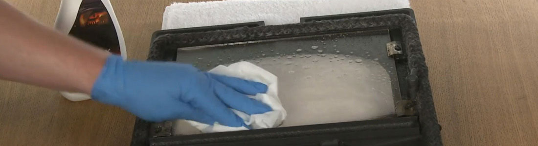 Comment nettoyer la vitre de votre poêle à bois