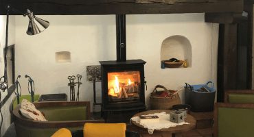 Stovax Poêle à bois Chesterfield 5 Wide – « Une chaleureuse compagnie! »